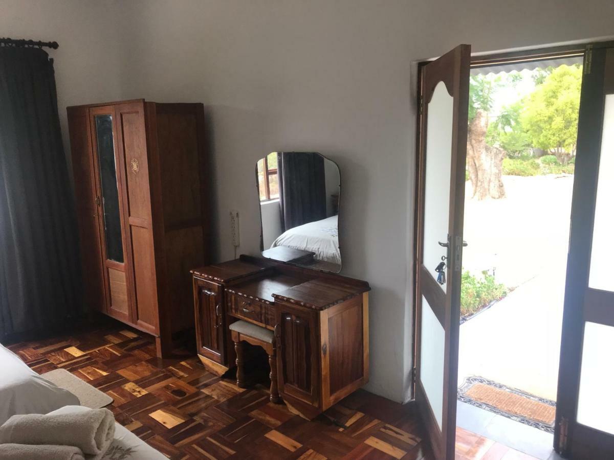 Towerzicht Guest House Ladismith Dış mekan fotoğraf