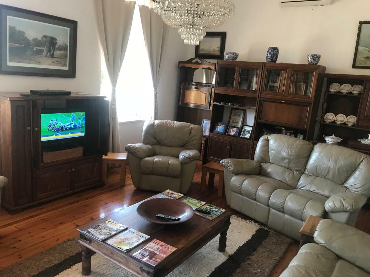Towerzicht Guest House Ladismith Dış mekan fotoğraf