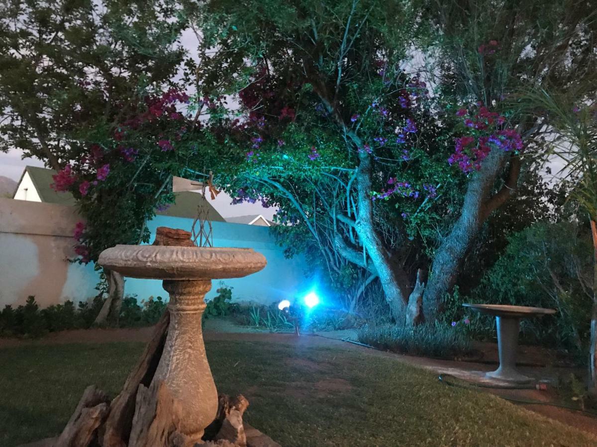 Towerzicht Guest House Ladismith Dış mekan fotoğraf