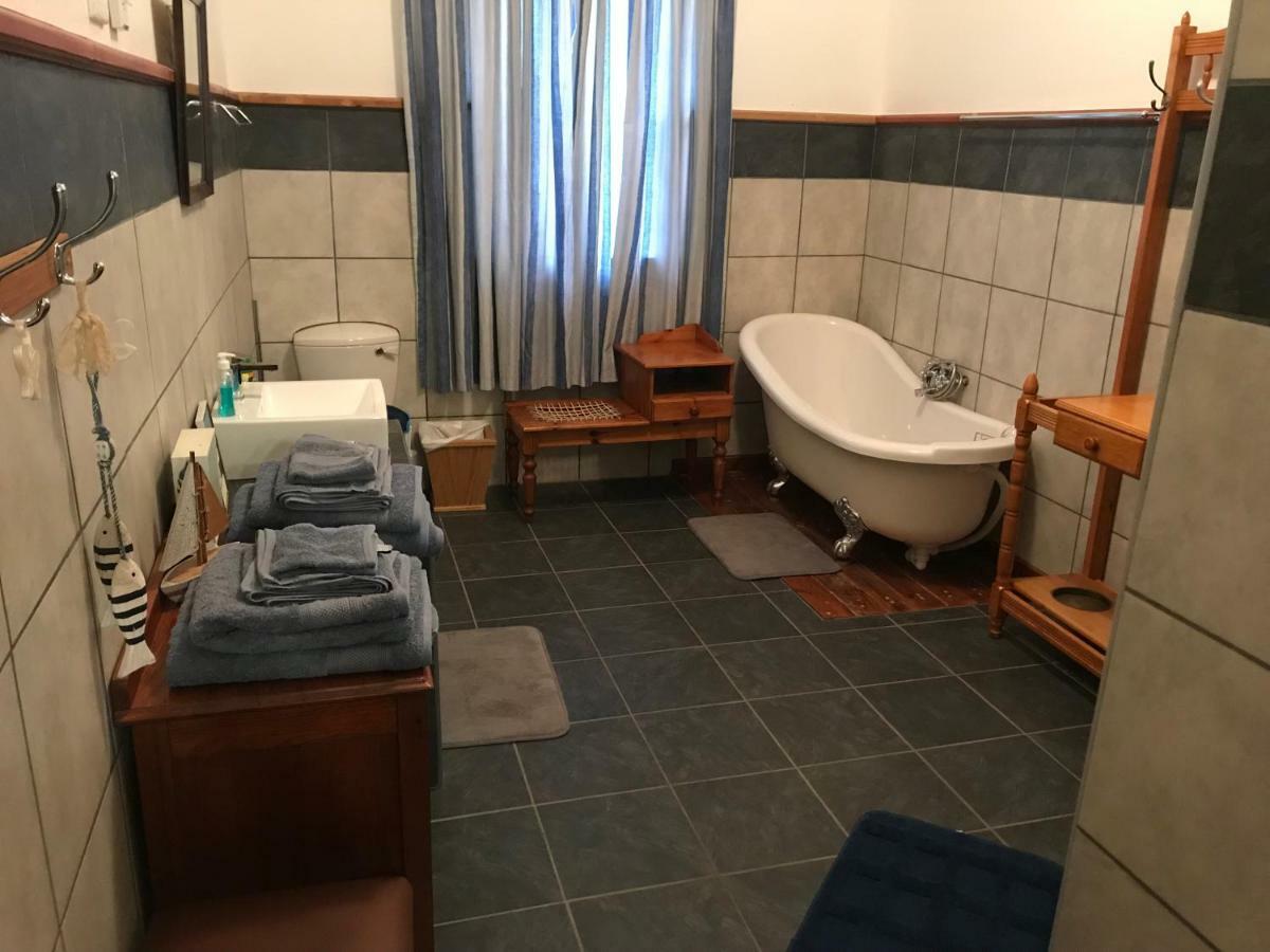 Towerzicht Guest House Ladismith Dış mekan fotoğraf