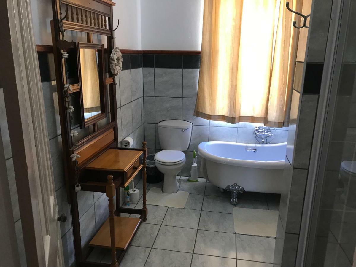 Towerzicht Guest House Ladismith Dış mekan fotoğraf